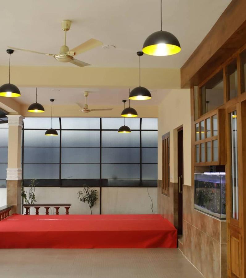 Meghdoot River Resort Kochi Exterior photo